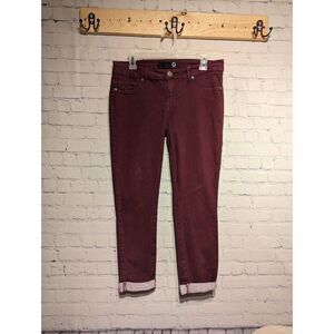 Guess cuffed maroon capris size 29 *